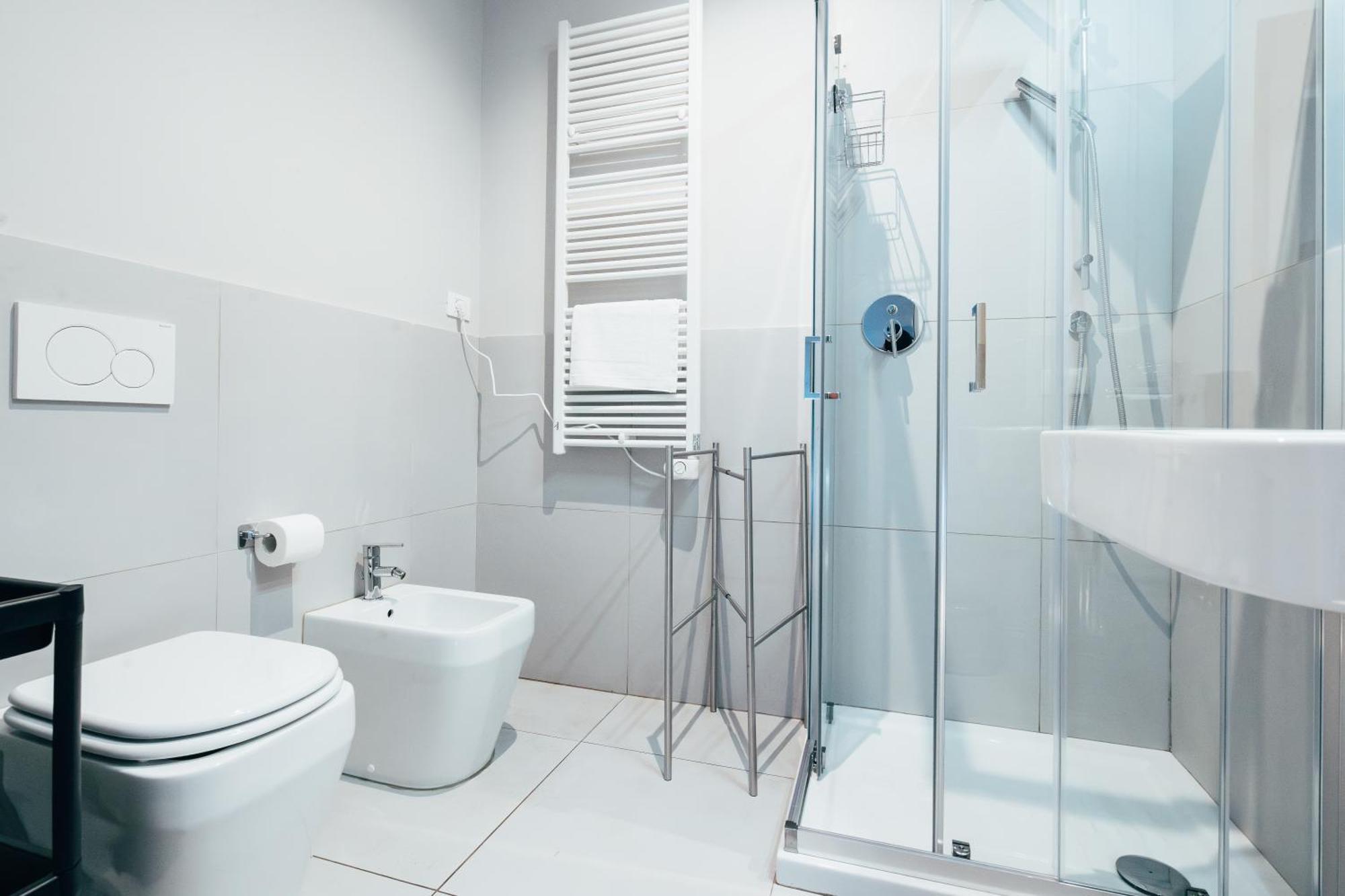 Bologna Suites - Private Bathroom Extérieur photo