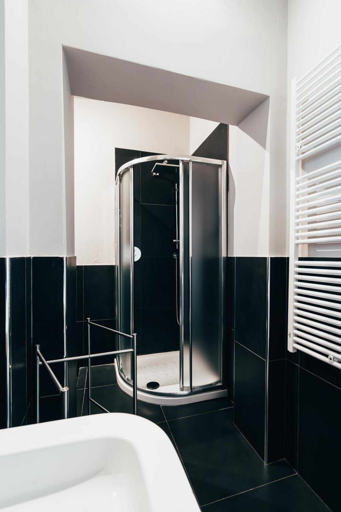 Bologna Suites - Private Bathroom Extérieur photo