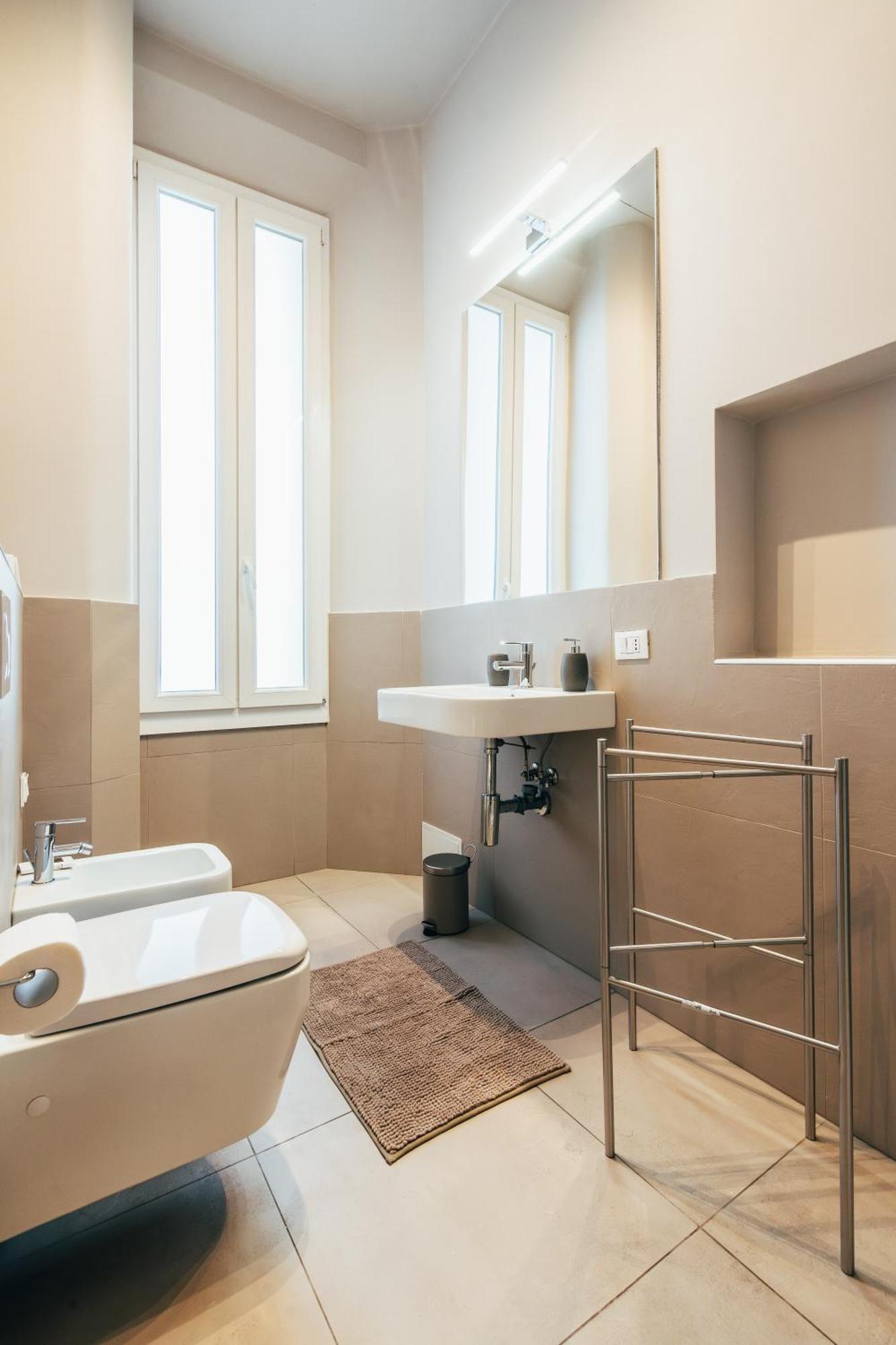 Bologna Suites - Private Bathroom Extérieur photo